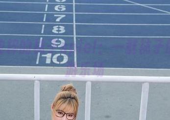 爱丝纯粹的袜子spiel：一群袜子的原图游乐场