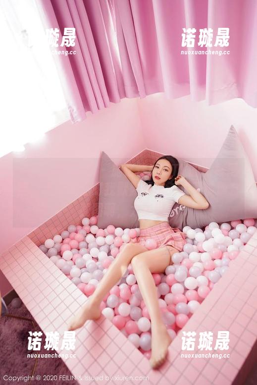 Feilin嗲囡囡 - 施忆佳KITTY的比基尼照，上传网盘时我默默请求：求不被朋友截图啊，太美啦！