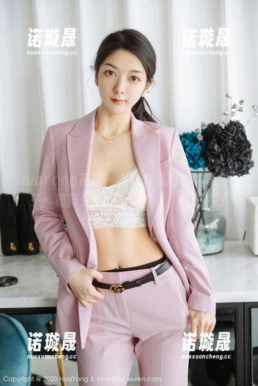 HuaYang花漾-尤妮丝 HuaYang花漾 - 尤妮丝在厨房的真实样子:最新原图,太真实了,我想去了