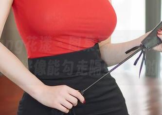 HuaYang花漾 - 图集更新!陈秋雨:这甜心好像能勾走隔壁老王的魂