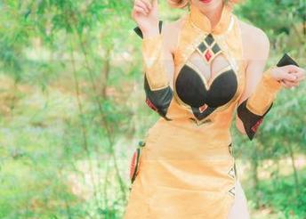 Kettoe的内衣图包，别说我没提醒你：“春天来了，衣服薄啦”