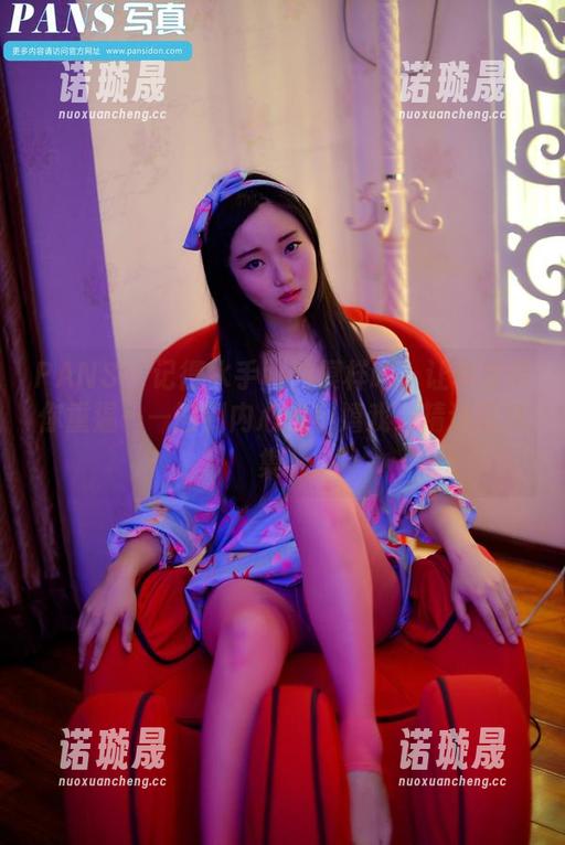 PANS - 记得水手服的模样吗？让卓琳带你重温——回到内心的小嬉戏，精选写真集。