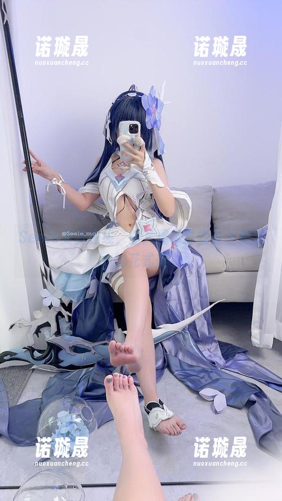Seele麦麦在线，图片展示夏雪铃兰物语的花式美