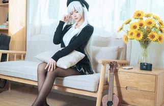 Seya狮砸作品胡桃cos：我只是路过，可是…这个视角。