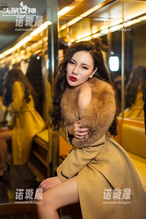 TouTiao头条女神-秦若兮 TouTiao头条女神 - 秦若兮的图集“肉丝”,考验你的忍耐力!