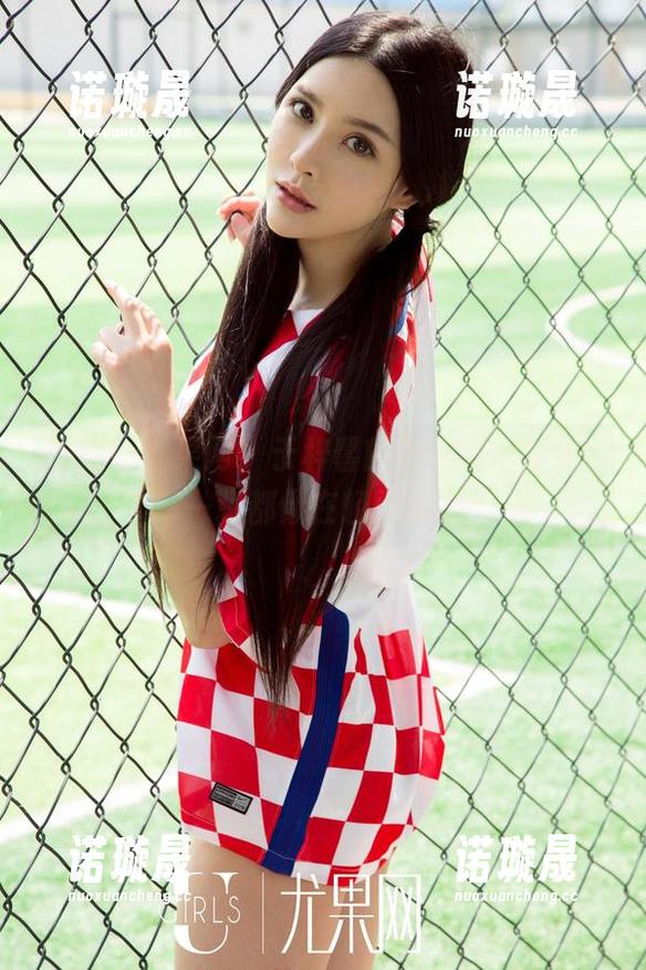 UGirls尤果网 - 于梓馨的温柔资源在线，每一张都像在轻声细语！
