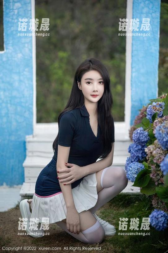 Xiuren秀人网 - 有没有人想过，容容容Alice的体操服图集，身材和布料之间的玄机都在这里。