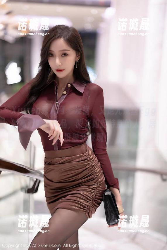 Xiuren秀人网-尤妮丝Egg Xiuren秀人网 - 没错,又是尤妮丝Egg的高清眼镜作品,眼光如此特别的人,居然没被我发现!