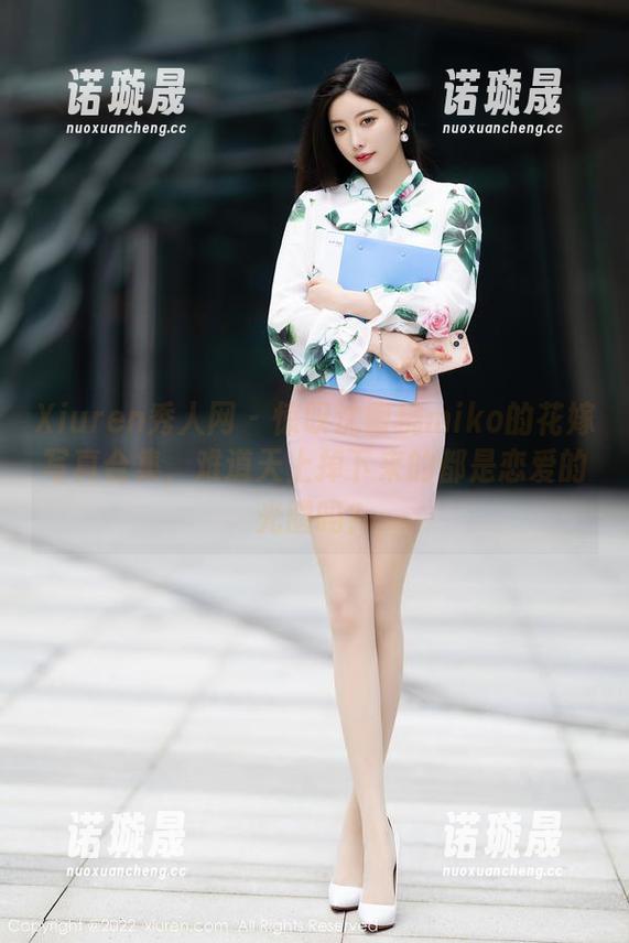 Xiuren秀人网 - 惊叹沈蜜桃miko的花嫁写真合集，难道天上掉下来的都是恋爱的光圈吗？