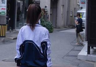Xiuren秀人网 – 董林越的灰丝作品在线上，上演一场看似平静的小戏。