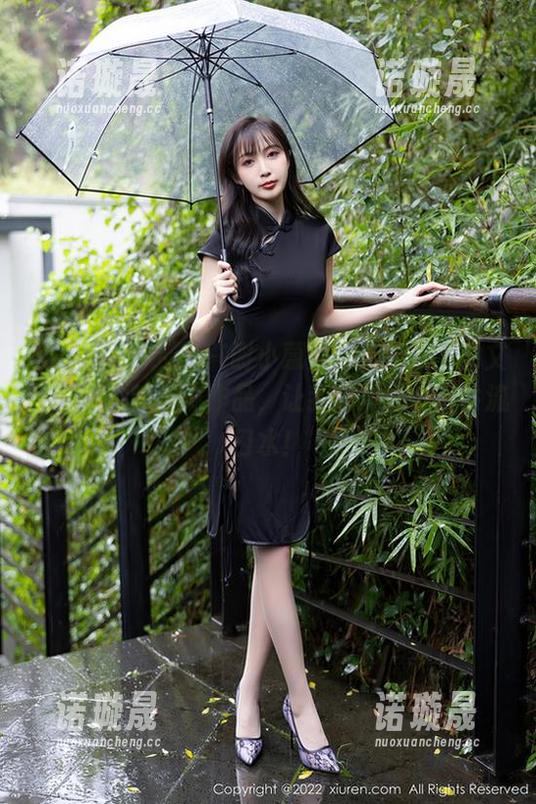 Xiuren秀人网 - 谢小蒽文件夹里最美的文件——她的丝袜作品，让我每次翻开都会流口水！
