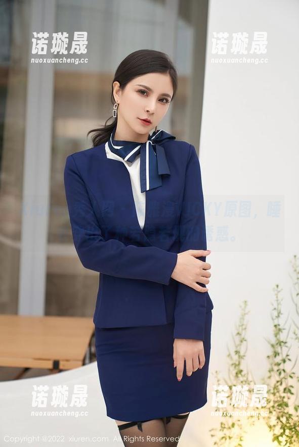 Xiuren秀人网 - 陈雅漫VICKY原图，睡衣穿出了种若隐若现的诱惑。