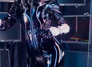 讲真，izumi泉桃子这波美足的壁纸美图，绝对是参考作品！