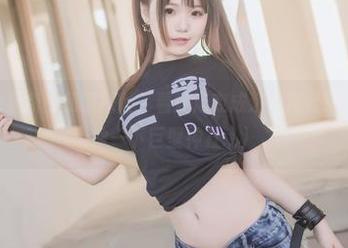 yoko夏宅最新的和服探险，看妹汤变成迷你神社！（哈哈，想象一下巨型神社…）