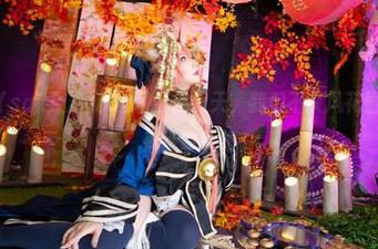 捧着サク(saku)的灰丝图包：今天，我们不谈风花雪月，只聊袜子哲学！