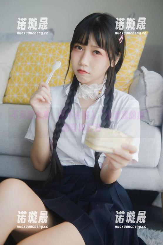 不呆猫全集：忍不住陷入“喜欢我的病”的写真狂潮