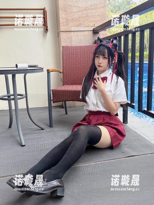 不呆猫再现：蕾丝私房图包里的“小心机”
