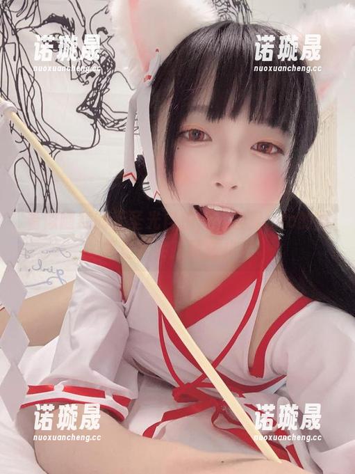 佳佳酱ovo 看似随意的无圣光自拍,佳佳酱ovo的图集里其实暗藏玄机哦