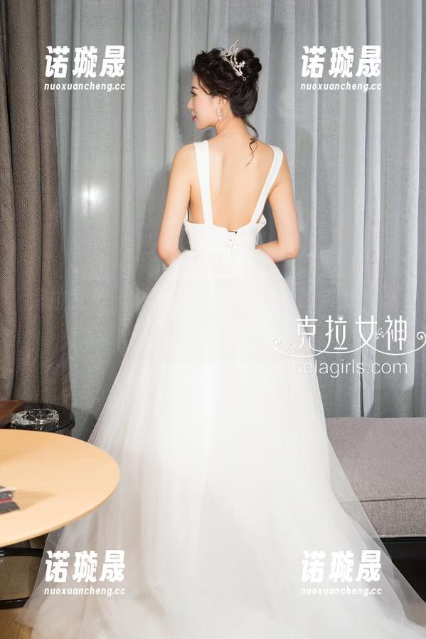 克拉女神 - 温柔，依娜丝最新的资源，谁说温柔不能辣？