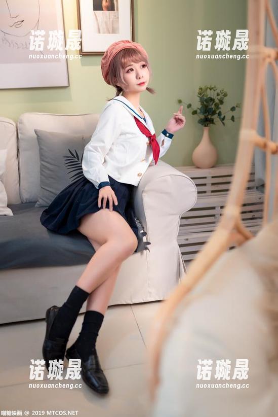 喵糖映画新发布：这粉格JK制服，全集下载，质量杠杠的！