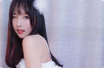 小小奶瓶儿校园er，私房美图别的都不值得一提！