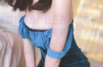 小酥酱的写真里，狂三内衣的每一个细节都能让人浮想翩翩，有些捉摸不透的感觉呢。