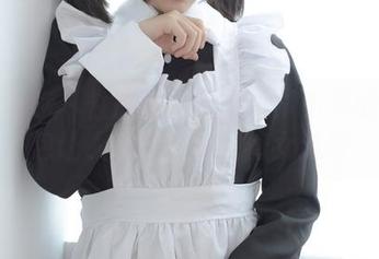 少女秩序 – 性感与纯真交错：小葵的私拍图包让人欲罢不能的修女造型。