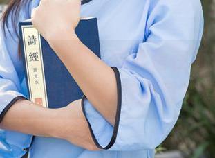 尤果网 – 高清记录！顾欣怡在海边，这作品又温柔又带着挑逗气息