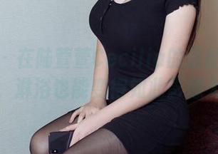 尤物馆 – 在陆萱萱Cecilia的最新浴室图片中，淋浴也能变得如此影像大片。