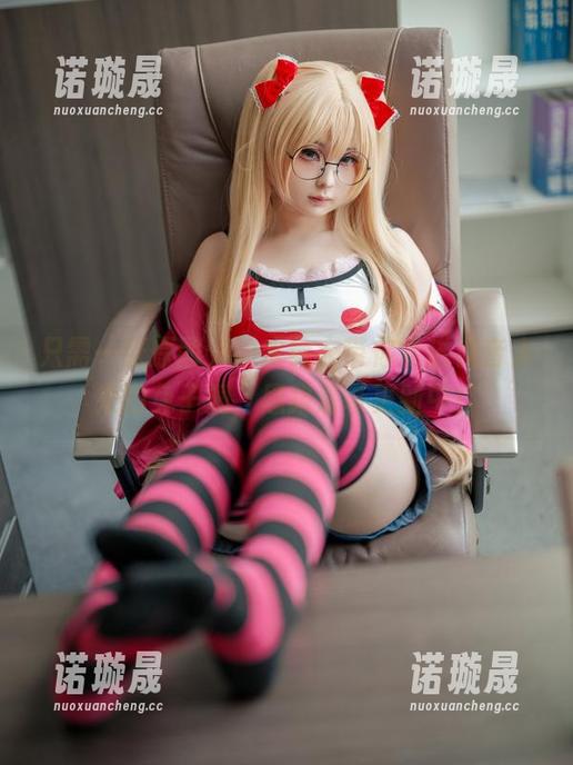 幼水铃衣 只需一张原图,幼水铃衣带你走进初音未来的兔子洞,思路清奇更新中!