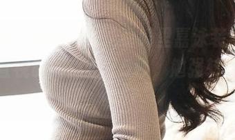 推女神 – 原图放送，看绮里嘉泳装全套，我的直视时间超过了5秒，勉强转移视线中…