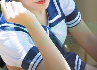 推女神 – 美图凑齐：被绮里嘉的修女形象迷得晕头转向