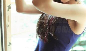 推女神 – 谭晓彤公开体操服套图合集：这里面不仅有运动，还有神奇的扭曲表情！