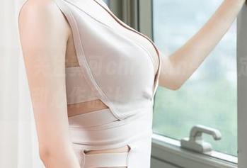 推女神 – 关注黄可christine，这定制的甜心作品让人欲罢不能