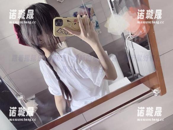 跟着摇摇乐yoyo走，学妹的私房图包，翻开就好像打开了一个小盒子？
