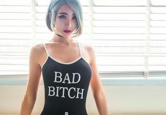 果团网 – 在周大萌的自拍资源里找到了‘完美症候群’的美图例子