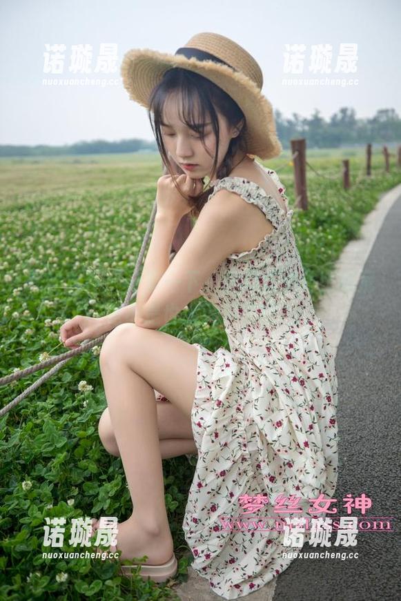 梦丝女神 - 分享一下，花月舞那件比基尼是不是也太大胆了吧？