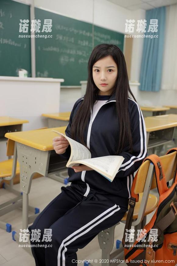 模范学院-妞妞koko 模范学院 - 妞妞koko网袜写真集,精选似乎又给我的脑海开了个小口子。