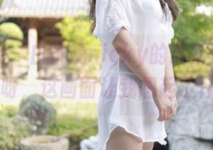 模范学院 – 白子嫣nicky的最新双人作品，哎呀，这画面让我想起了什么…