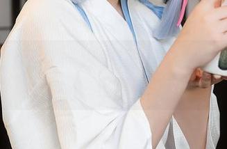 樱梨梨精选：一边滑板一边SAYHI的JK日常