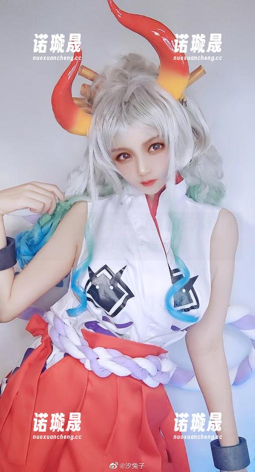 夏日、cos和汐兔子，让我想起了冰淇淋和无尽的乐趣！