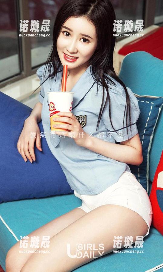 爱尤物-李柔儿 爱尤物 - 李柔儿这组写真,图片很美,但那份默默地隐藏在后的‘秘密’还真够耐人寻味。