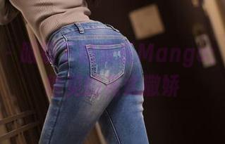 爱蜜社 – 眼镜下的乐乐Mango：一场看得见的花式撒娇