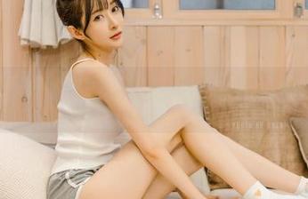 没见过的清爽影像！王羽杉柔美的抹胸浴缸，想看高清吗？赶紧下载给自己个理由。