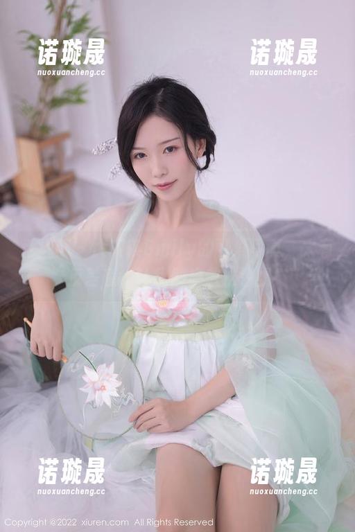 秀人网-大琪琪Emily 秀人网 - 大琪琪Emily的可爱写真,太有反差感,让我彻底放松警惕!