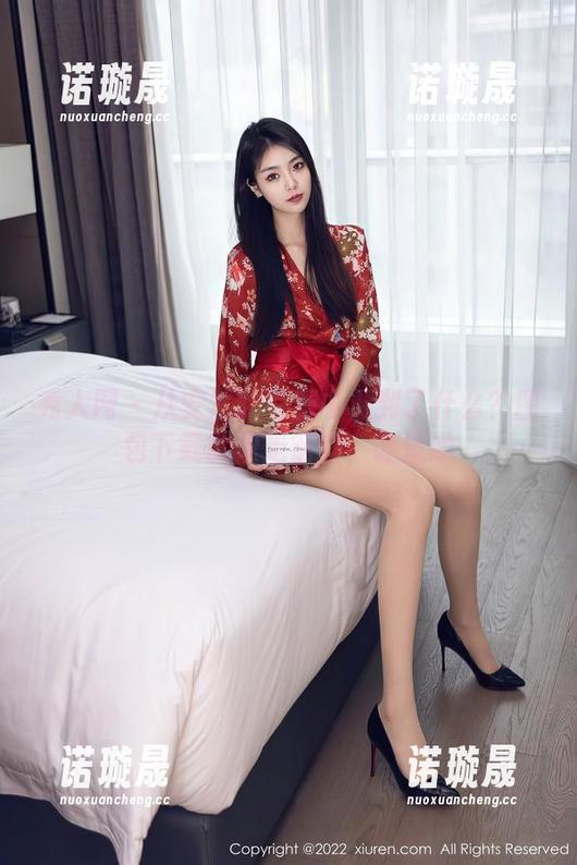 秀人网-安然 秀人网 - 从安然的礼服中看到了什么?图包下载就像走钢丝,谨慎哦