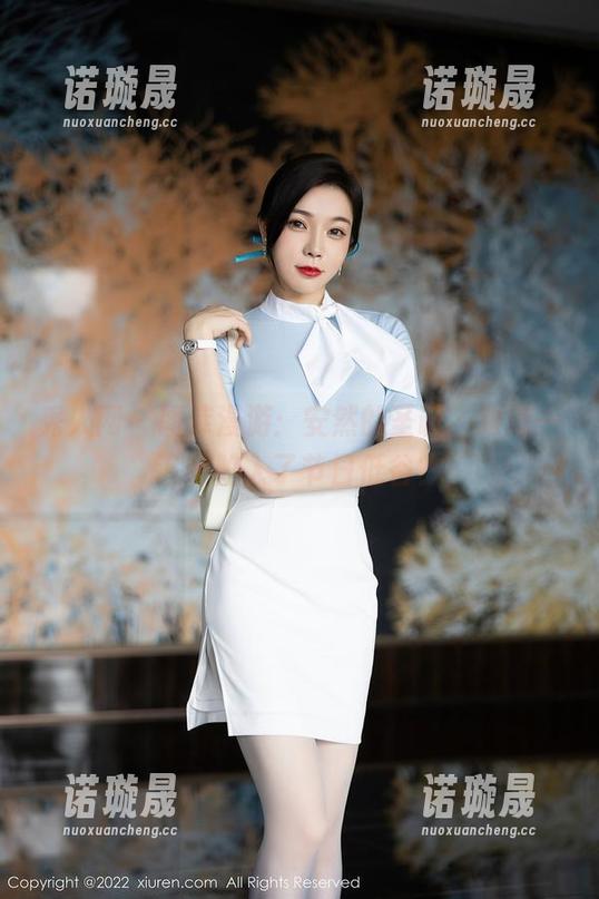 秀人网-安然 秀人网 - 图库漫游:安然的圣诞,难道一下子陷入了节日低谷?