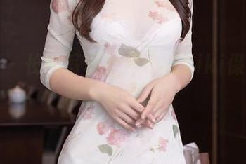 秀人网 – 长腿写真？星子柒kiki保证你会想多看两眼！