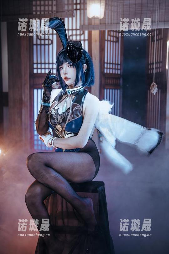 兽耳娘合集：秋和柯基的狐狸角色，瞧这尾巴，挺扎眼的