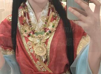 原图直击，秋山AkI的“mirror彩云”层次感太丰富了，真心想评一评。